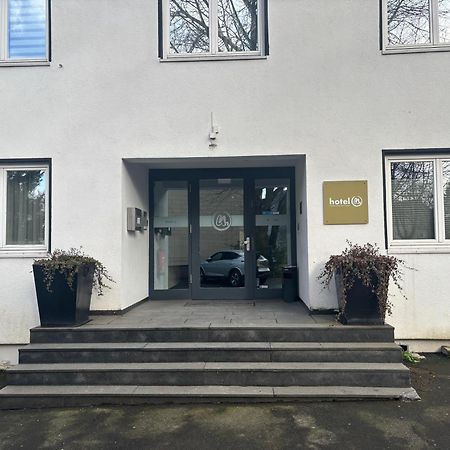 Hotel U Muelheim Free Parking Highspeed Wifi Mülheim an der Ruhr Exterior foto